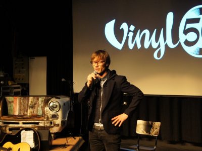 Giel Beelen tijdens Vinyl 50. Foto door Pressrecord