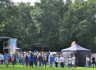 Succesvol Schalkwijk aan Zee Festival kent vele hoogtepunten Sfeer inpressie Schalkwijk aan Zee. Fotografie: Jess Hopstaken.