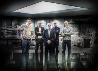 Ondernemer Max Barenbrug neemt Heruvent B.V. over van familie Ruijs VLN Max Barenbrug – Giovanni Sekeris – Hans Ruijs – Erik Ruijs – Paul Ruijs.