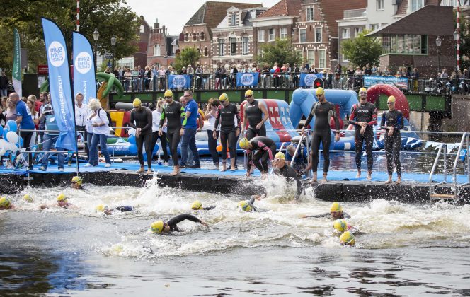 Start Swim to Fight Cancer Haarlem (foto door Renata Jansen)