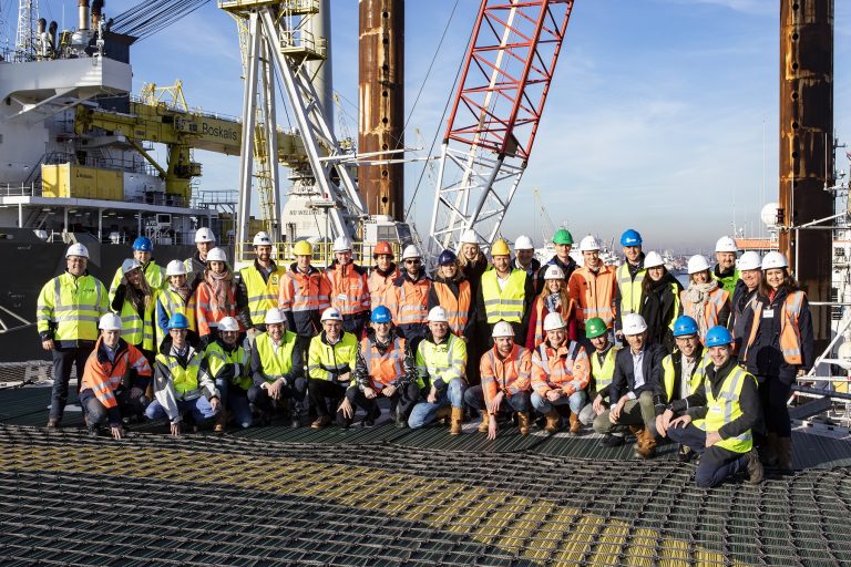 Jack Up Barge geeft kijkje in de keuken aan ‘uitverkocht’ Young IRO op hefeiland JB-115