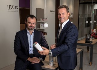 Marktleider toeleverancier voor beauty professionals Care Cosmetics haalt internationale kennis en groeikapitaal op voor volgende fase