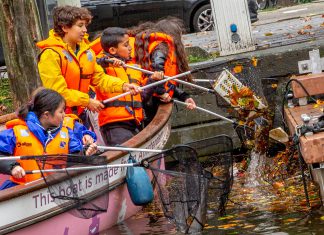 180 Haarlemse scholieren doen oproep: Wie helpt er mee zwerfafval opruimen?