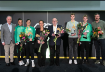 Winnaars bekend 2e editie Amateurscheidsrechter van het Jaar Verkiezing vlnr: Marc van Erven, Franca Overtoom, Özge Avci, Sylvia Hoogervoorst, Piet van Montfort, Stijn Nieboer, Ruben van Klinken, Sjoerd Mossou.